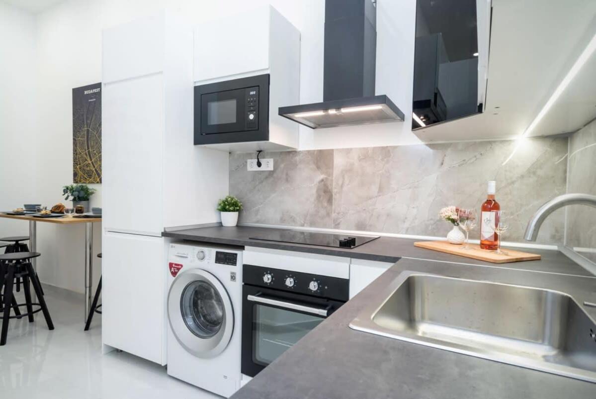 New Home At Exlusive Central Location Budapeşte Dış mekan fotoğraf